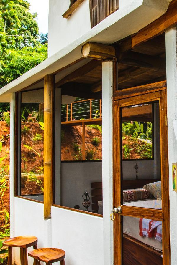 Oasis Uvita Bed & Breakfast ภายนอก รูปภาพ